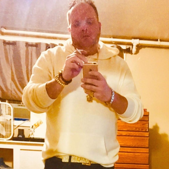 Meet your Posher, Charley - Picture 1 of 1